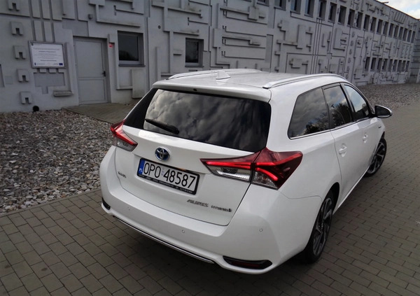 Toyota Auris cena 55900 przebieg: 212000, rok produkcji 2015 z Częstochowa małe 667